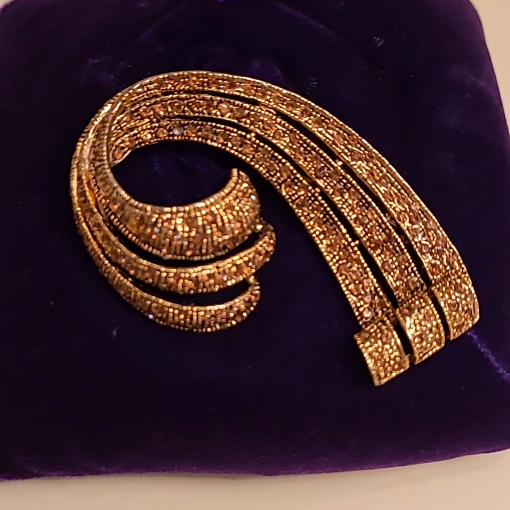 Pin